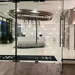 Reizz Residence By Travel Suites